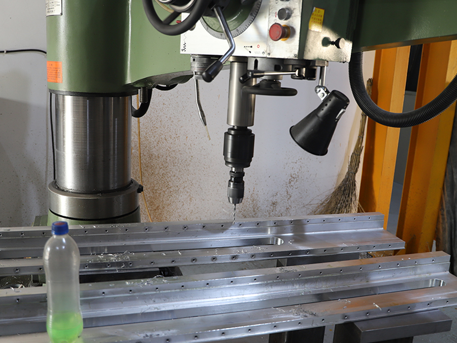 龍門銑床(chuang)加工