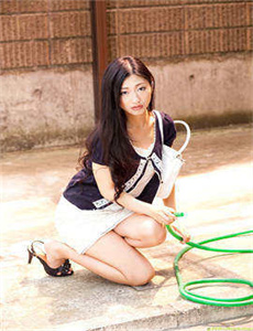 《独家头条：初露锋芒》