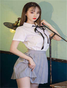 《国产亚洲精品久久久久久白晶晶》